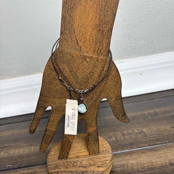 NWT Free Spirit Peyote Bird Brown Leather Bracelet with Blue Stone - Picture 2 of 7